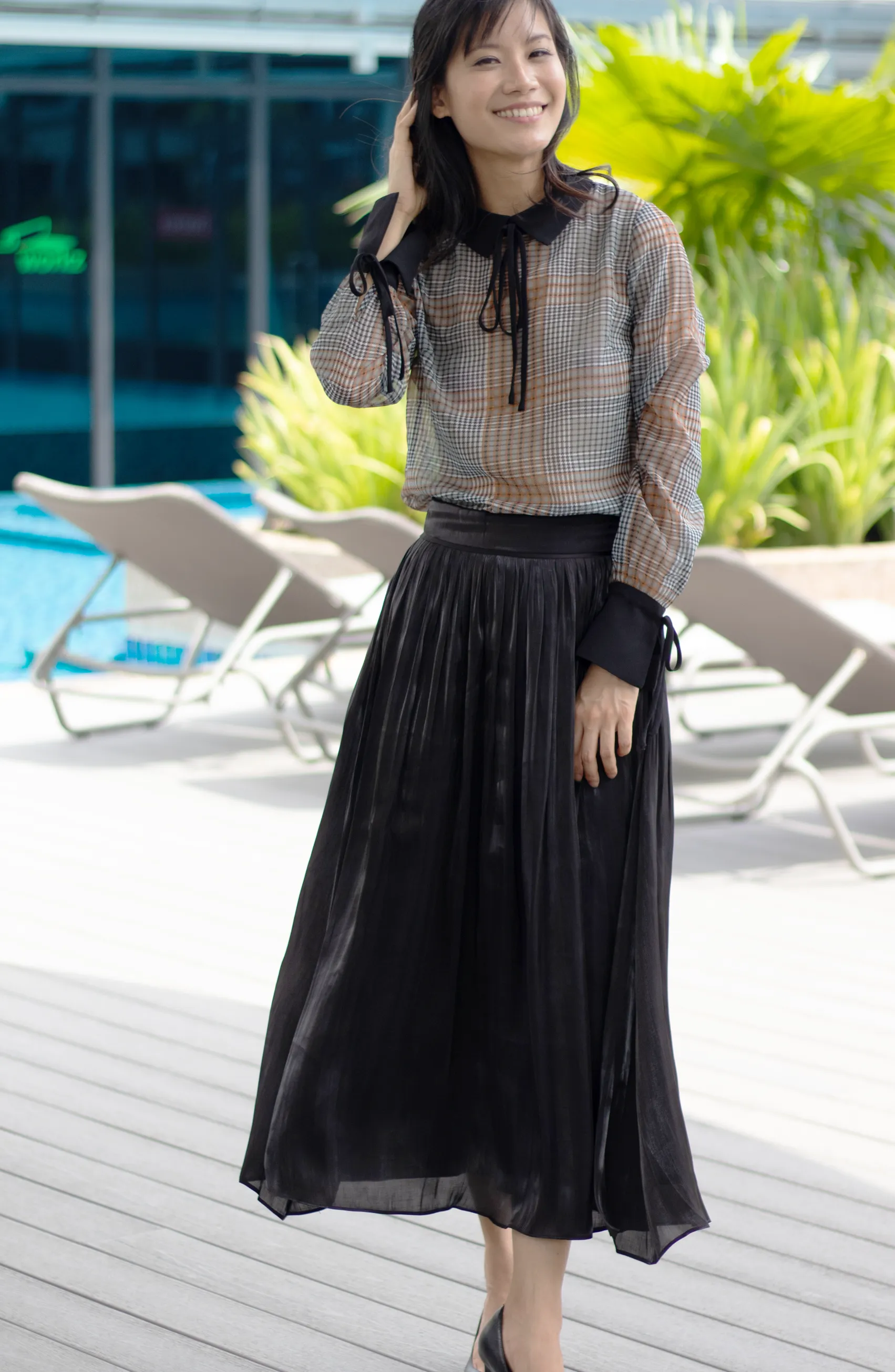 Black Metallic Lux Pleated Skirt