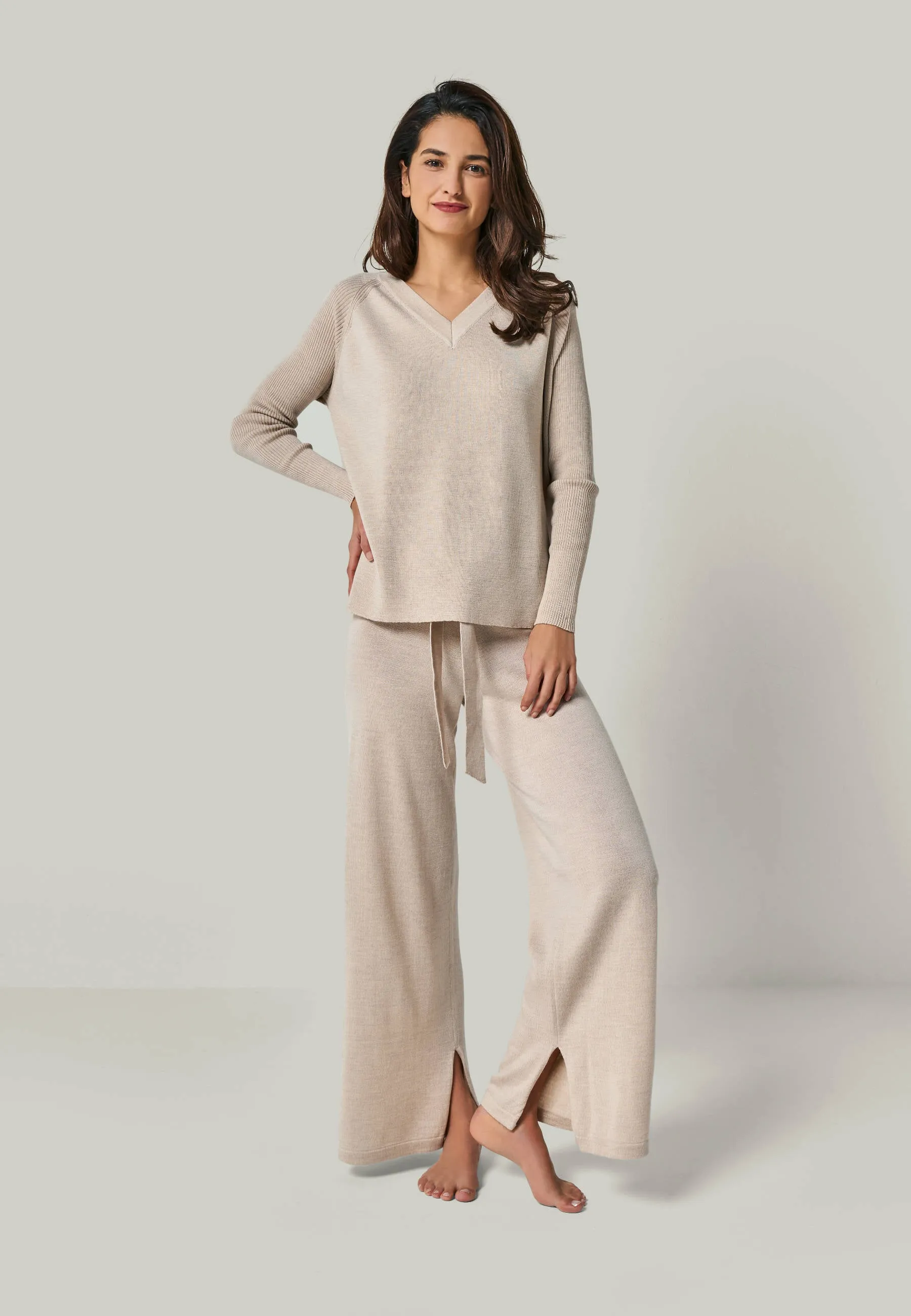 LOUNGEWEAR SET  - Pullover Dorina & Pants Bailey