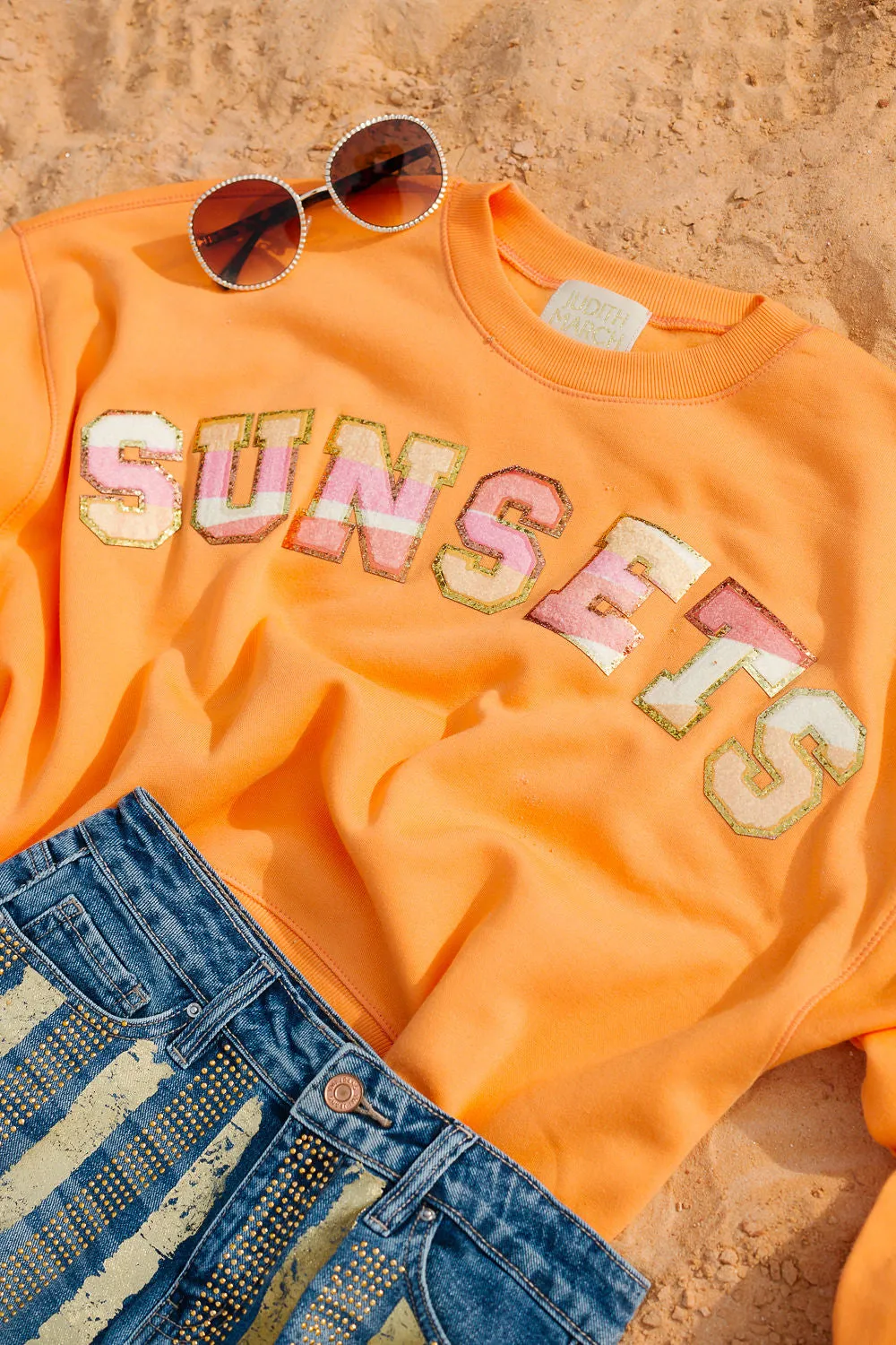 SUNSETS ORANGE PULLOVER