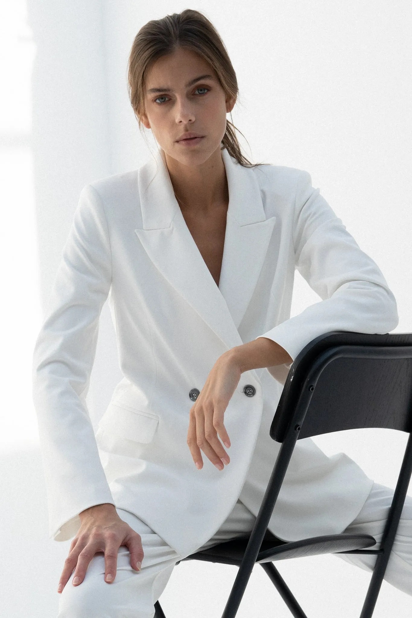 White Blazer (Scuba)